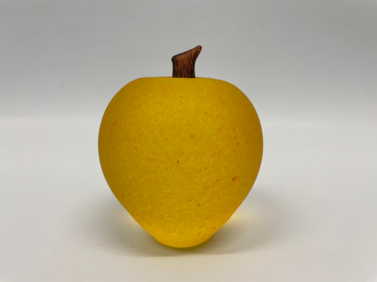 Robert Wynne - Yellow Apple 1