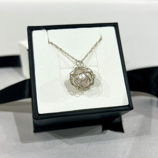 Zohar - Silver Pearl Necklace