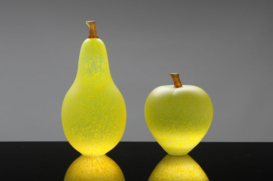 Robert Wynne - Citrus Pear 2