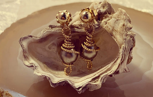 Zohar - Unique 14k pure gold earrings with 8mm grey faux pearls